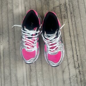ASICS Gel-Kayano 14
"pink glo"